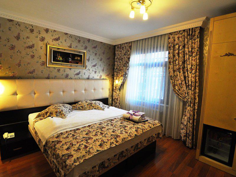 8598E4CFAE3230C0F497111D6FFAD477