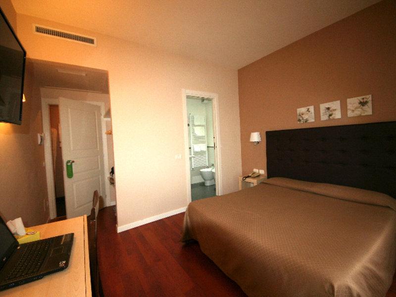 16E2A8BDAB7774FC85A8E18BC1C4FDED