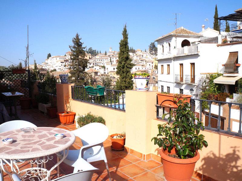 FB7486BCF1070B6B8447D6505955FF18