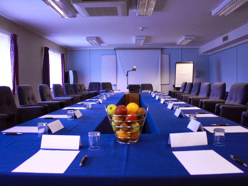 92B0E5781EF5B5069517B96A48DA876E