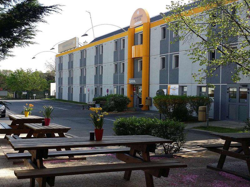 FD8BE522B76B0123ED9F672B145A3DB3