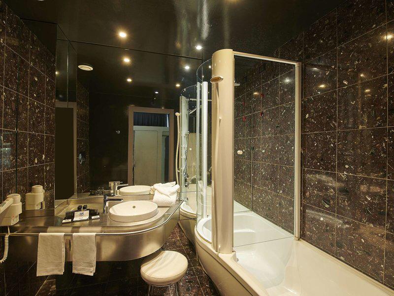 767FB3A74BF87B914D610132158343F5