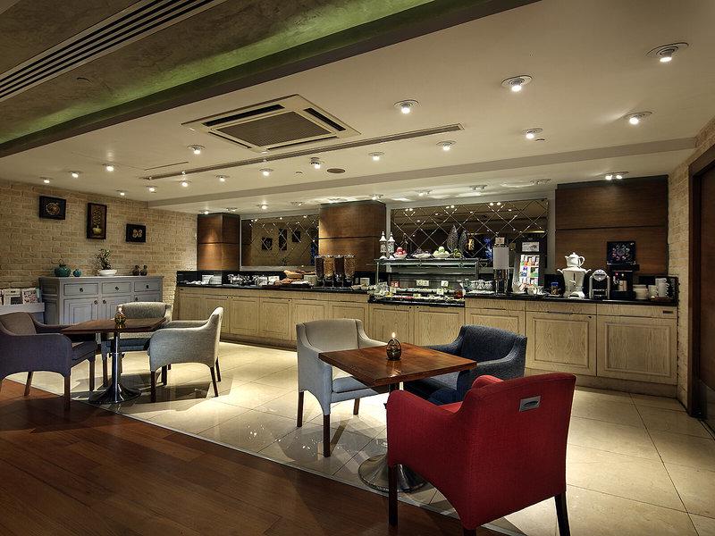 8C1721BFCF84161A594B9A595A1A1863