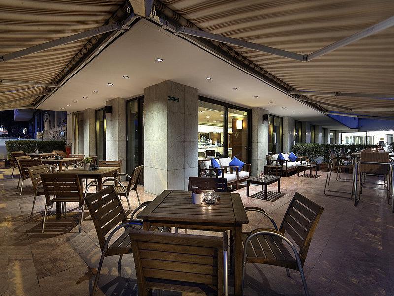 92F08C14AD5A2C5112217F7F6499973E