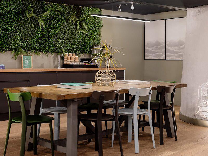 E91556822BD519FEC865BCB38F1A7255