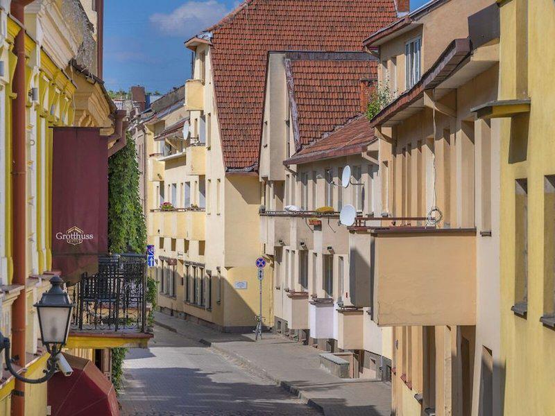 9FBEFB2DC41EF93C24E769B9B7B267A0