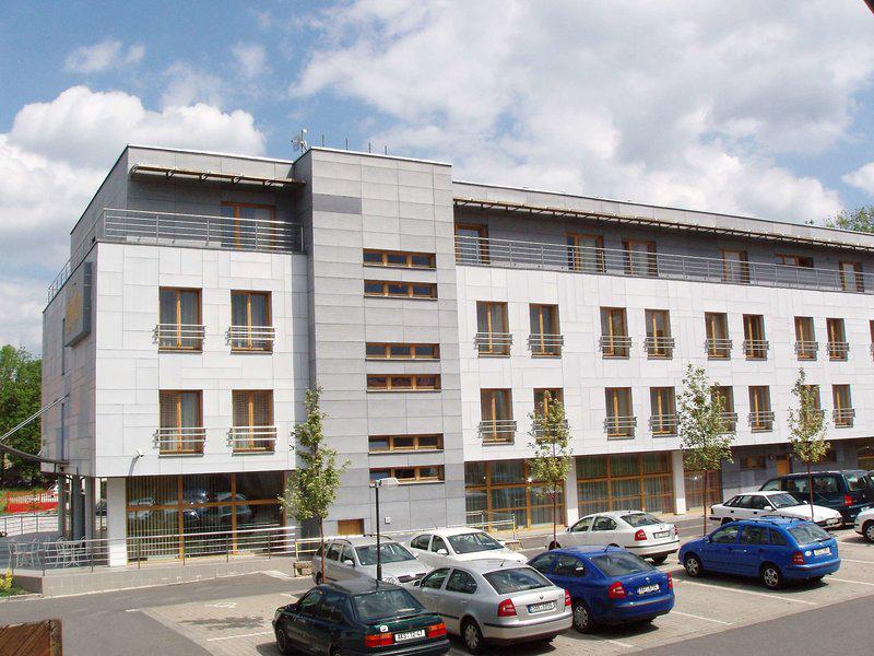 C3EB0838252274B345A2372441DFB8A9