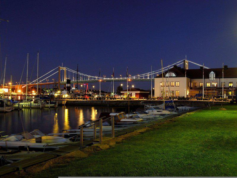 4C65E3B705A3BF8BB19D836B84A2A754