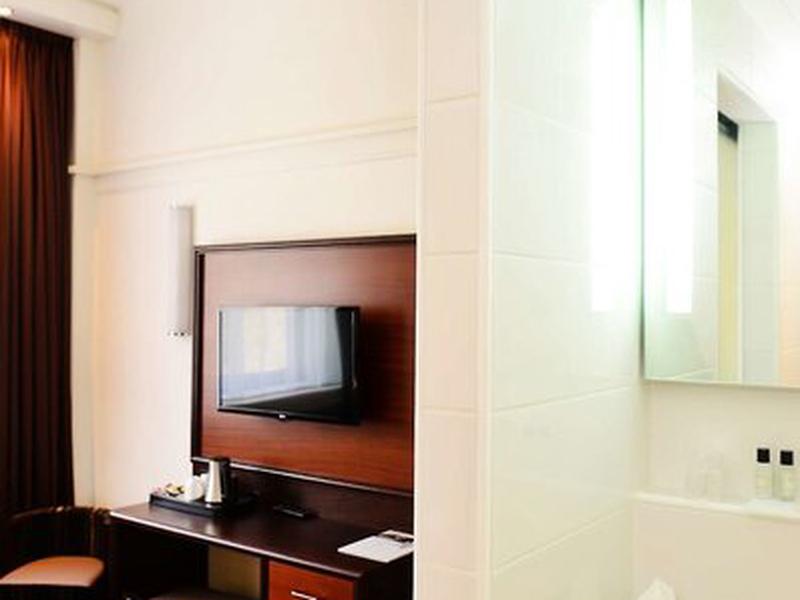 B34F7DC7BAE2AD1E15579ABC659151C3