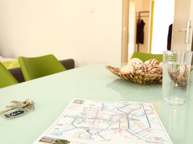 06896E7DA1E59E1BEE10E87DE53BA025