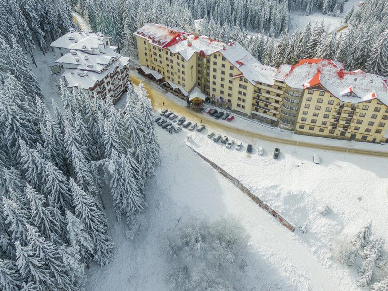 77B560C2EFDBA2CC932935426ECE9EA5