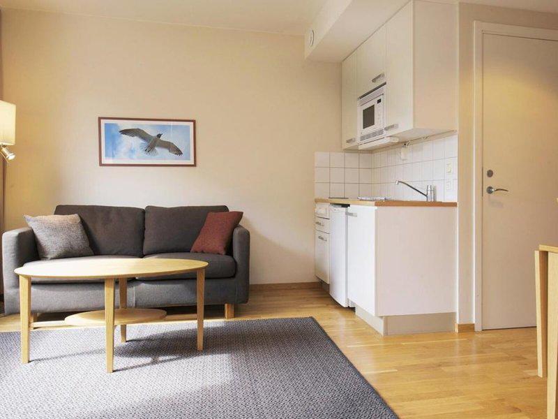 FDD1F4E14F9061D5D939000B9905862A