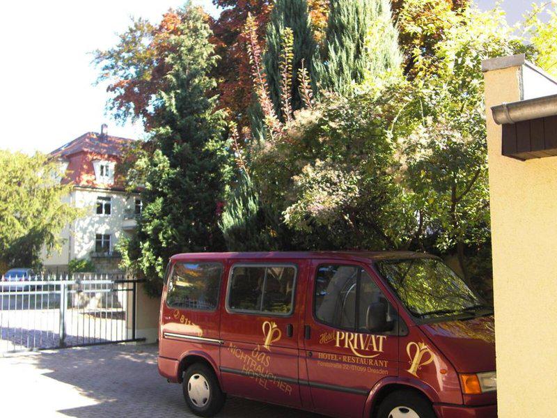 D1DAE21E3AF7C84D68E2E123E7904EB7