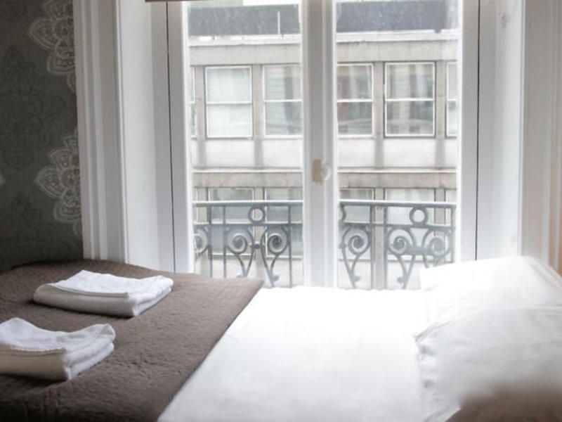 361F777BBAF1A1C2FE802B20F5F28FC7