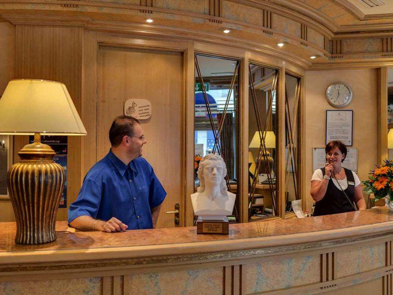 D76A4F370906A52FB0462DA6CC52639C