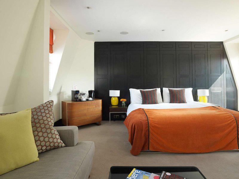 5DF406E88DDD74E9017055688F675673