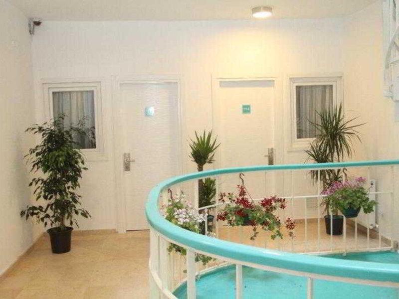 3F2CC0437B4C4AC7907A84BEDD735935