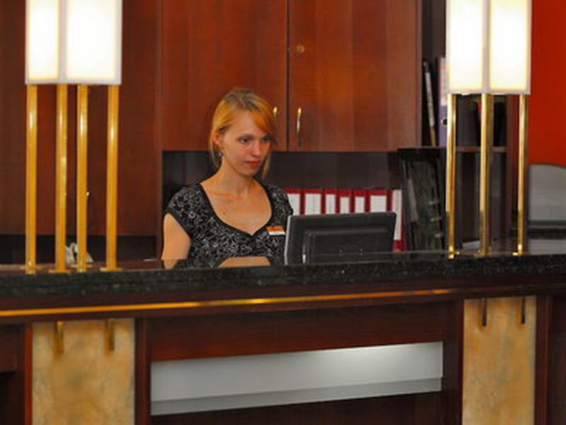 8BC0B6CD9660643B60CA4D1585B08C8B