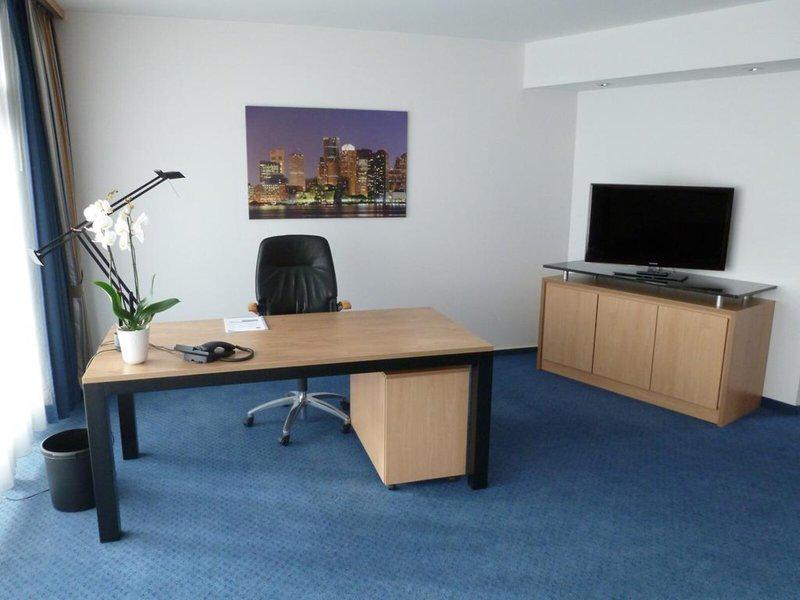 1B136BFC27721DA1496B157D8E698402