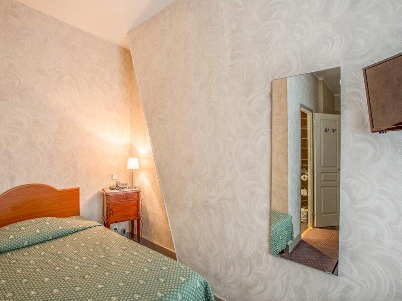 6B381CFA5BCC0C14CA5EC0886A6BC7DB