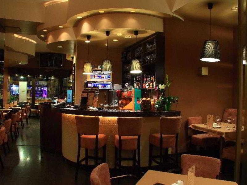 E910DB1D85523A9C418693E19D7E3022