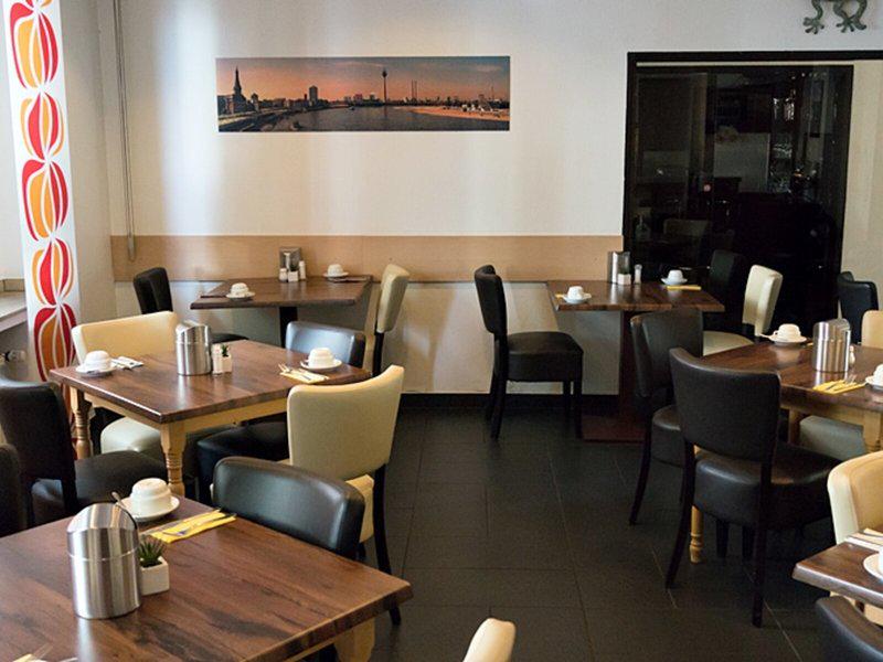 E89EA08F1935A3649D08BB3885072831