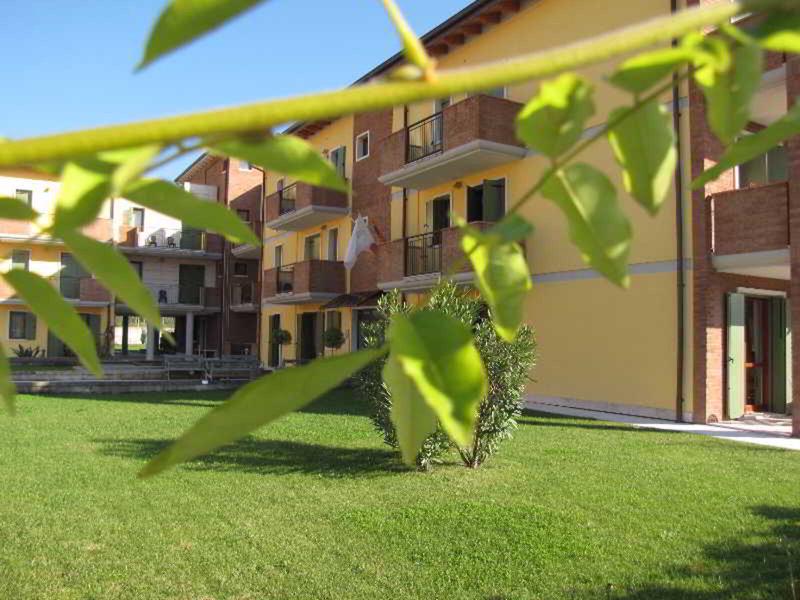 FE92B401F89908C5B66171DD57FD1138