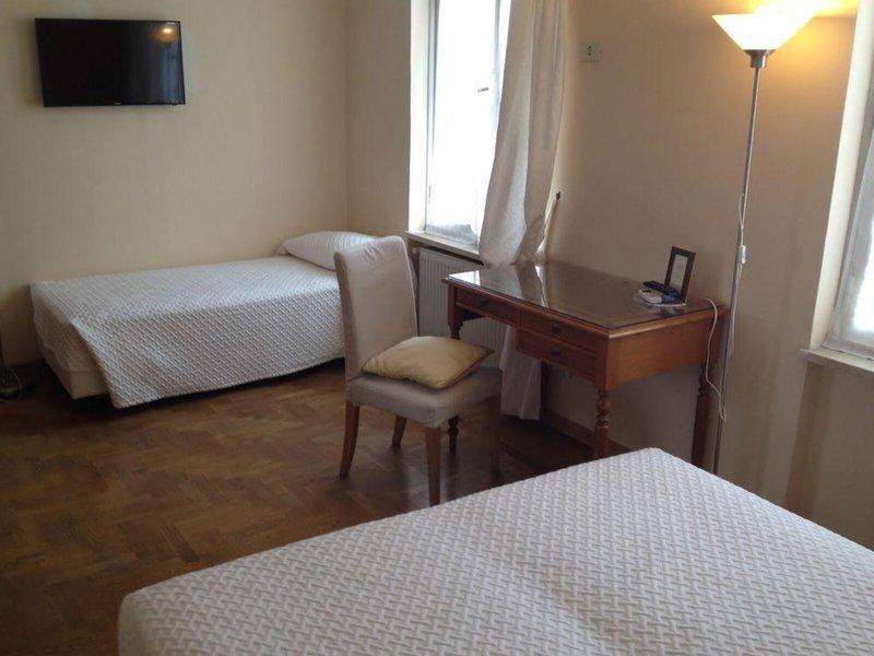 E95025FC309335120ACC7221EB9B3626