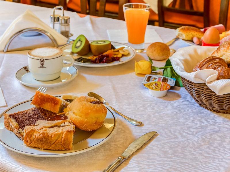 DC5BB25A42B25D75149DA9929C3E3204