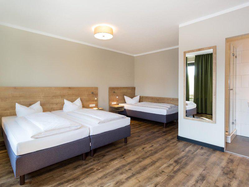 766261080AF3B4D8A71B040C2BB68F08