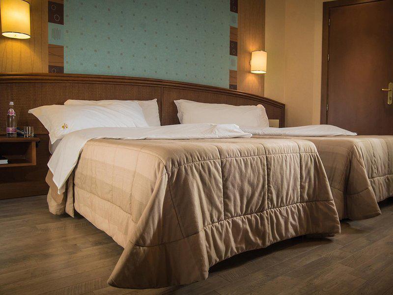 9F9CBAC958F2C1636148E0EBDCFA43CB