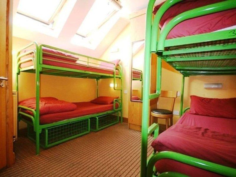 1E42BE1DE6031DE71A30F0DDD8FC2D15