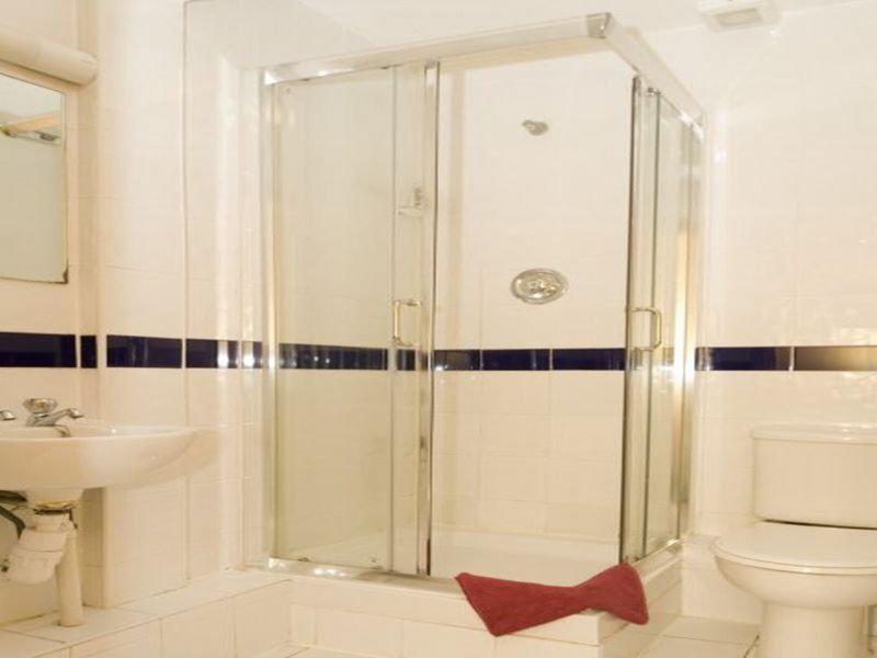 C3C9AD671497D6C540A5AEB56572DF42