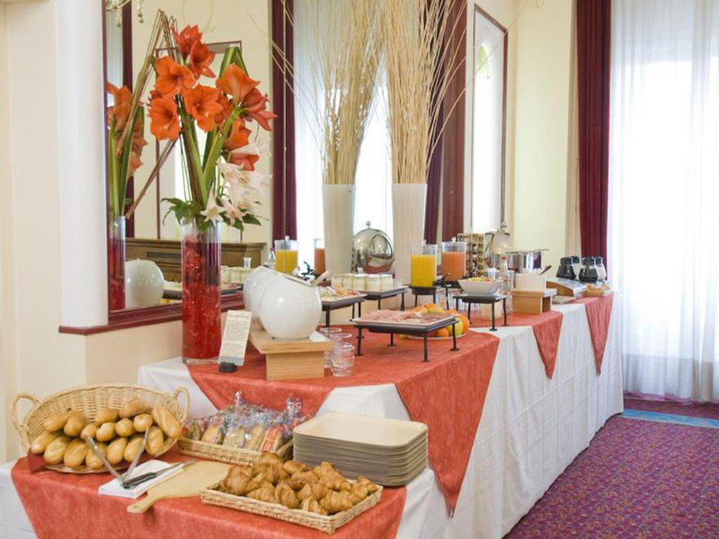 7A272E7A80634AD7A5140BBCCB252B72