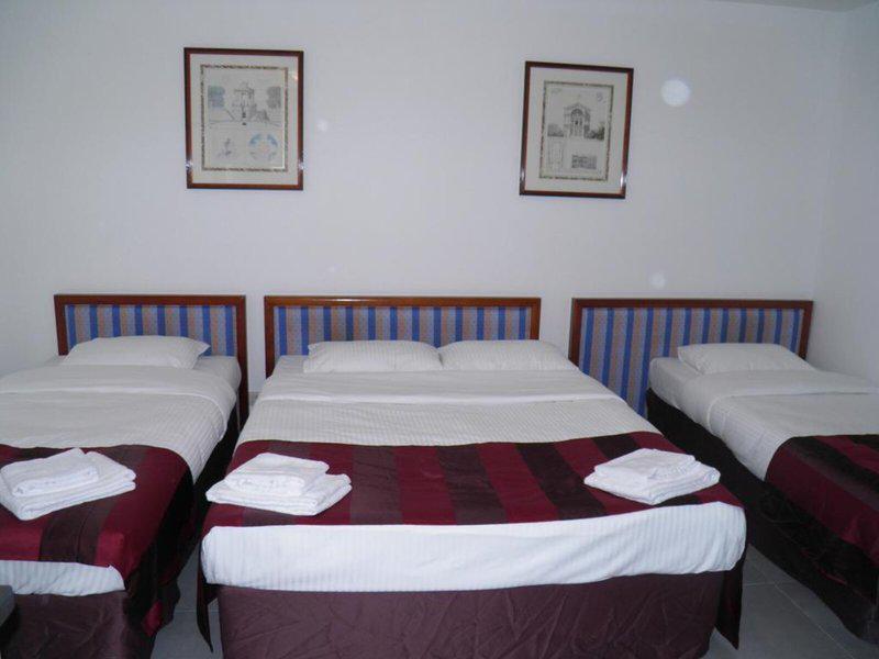 EF9796C7100628AB102843DE2926A94B