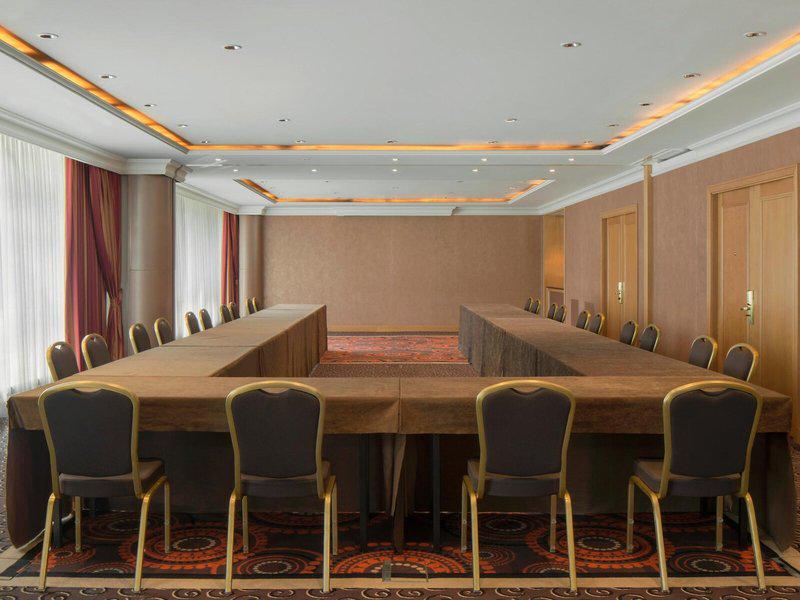 88A2BB1759B68E5136B84E70CAE888D1