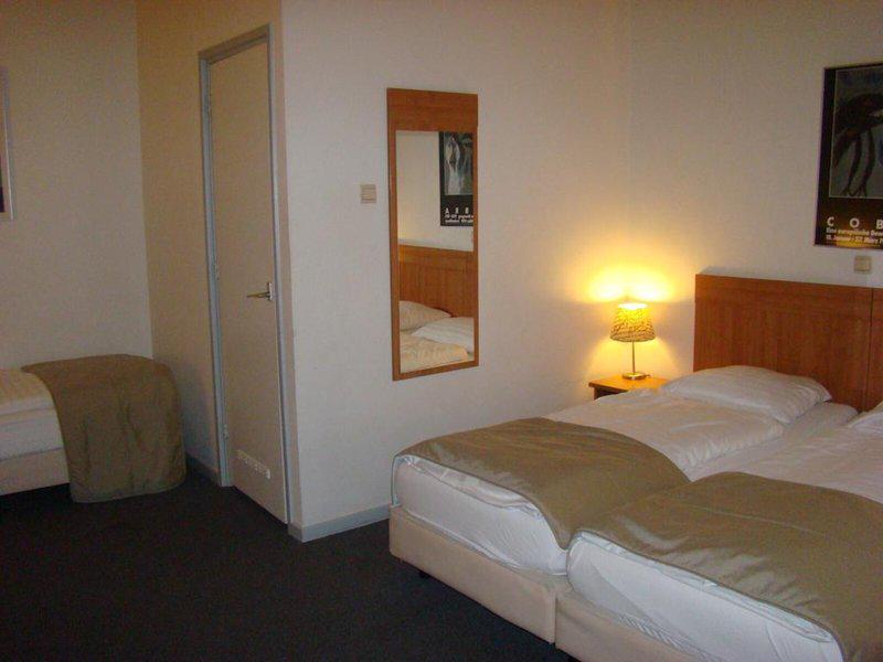 F0527577E4FEA1FF08B2E4D695588470