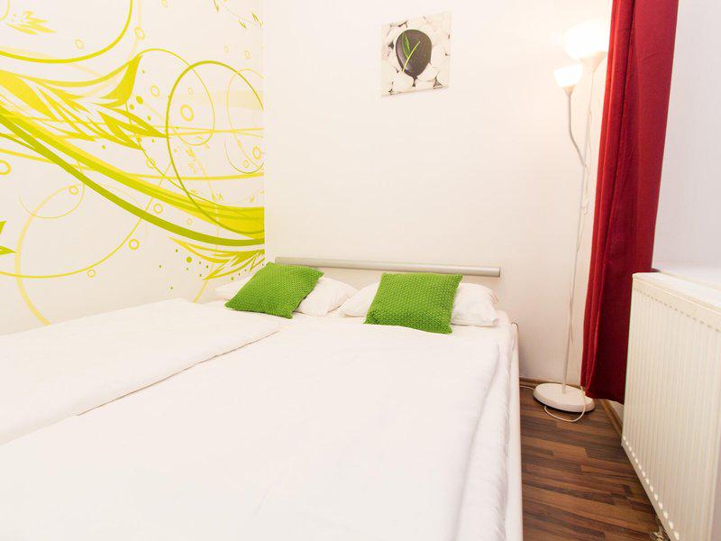 C7E082E92A79082B8FD07D50EB595F92