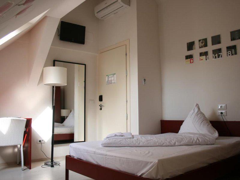 3CC9789E884226C51FF4162ADAD994B0