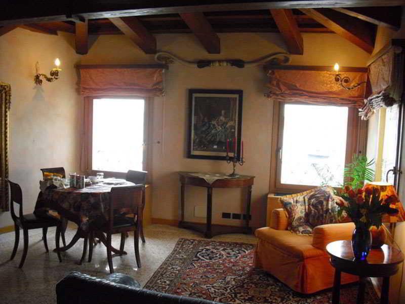 7F70852065C8076307B99ED44441382A