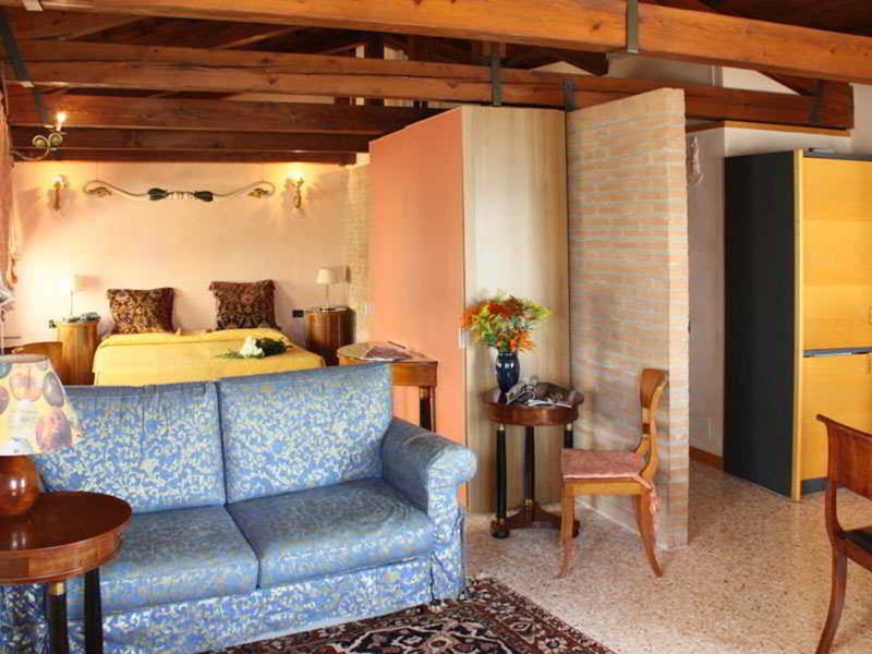 0AE59B78B3F9803CC2327FCD7487C241