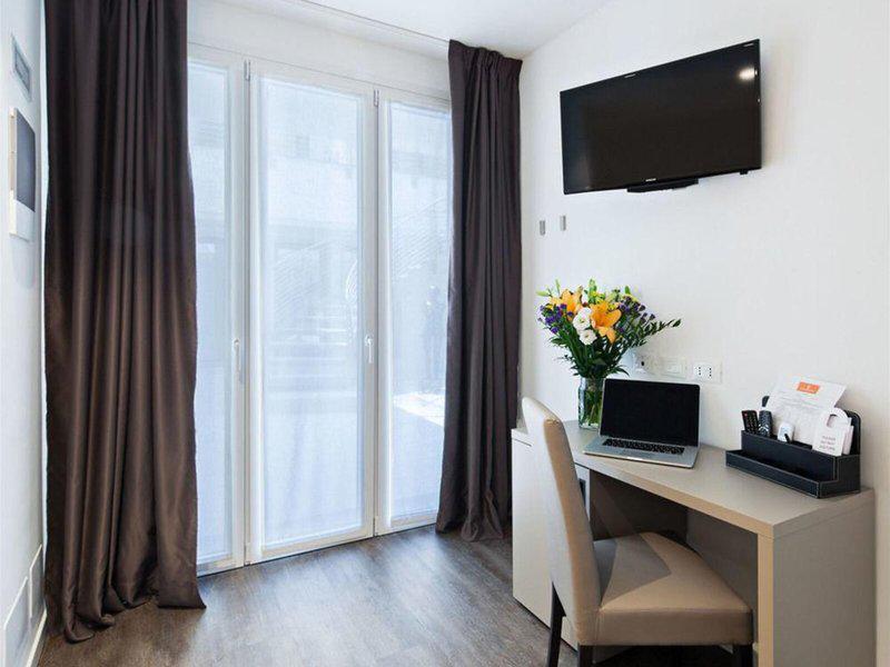 08CBC9C23946DAEB750F0351FEF23008