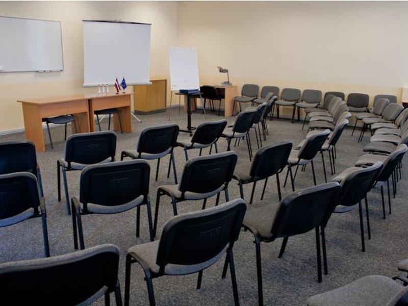 AB5EADB9A4ED0BB7C54CF1ABA9C37117