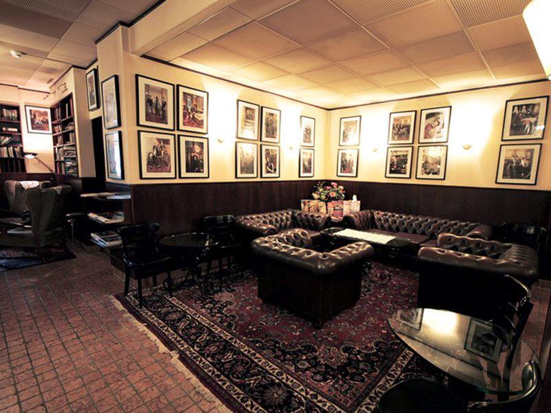 350001026EA571D03864DF4B97E82846