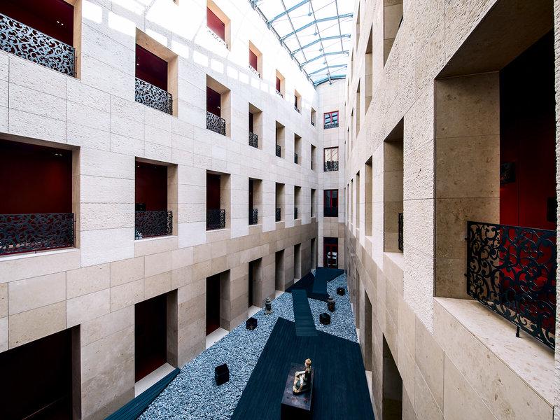 FC12B53360754CA40C4D1E13E228F21A