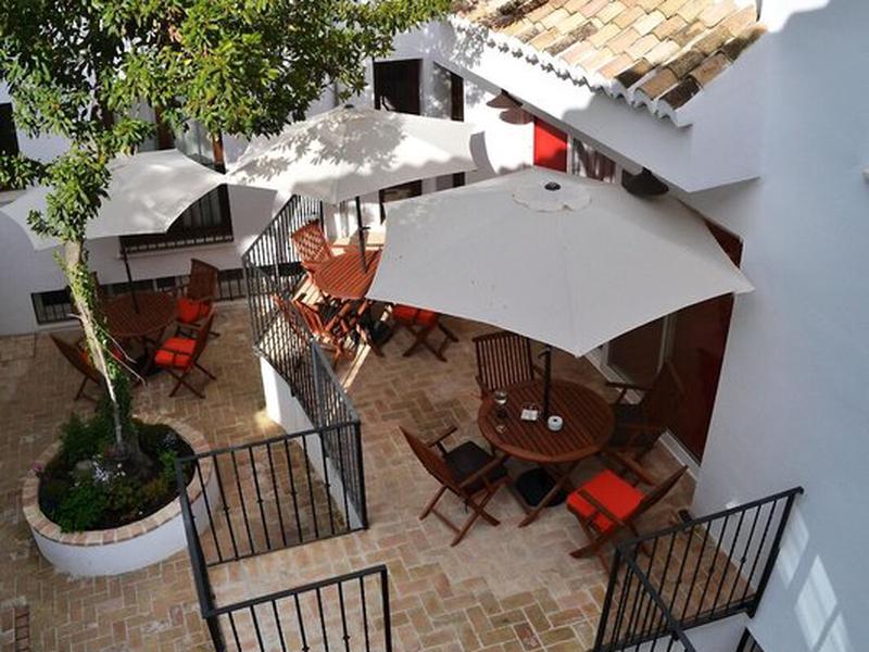 C68DE92A549D40085162147BDACD724E