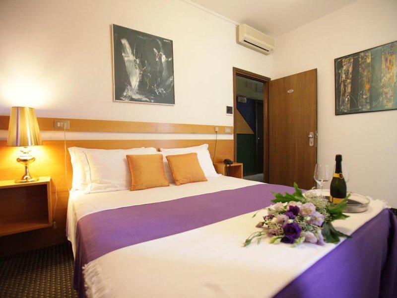 92E456C9E9534B4E4A4D4CBA11FF9E9E