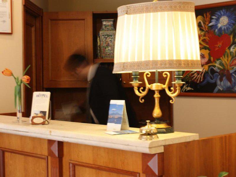 83FE2EE979D82BB12FBE388F25B52C26