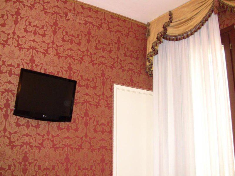 055ECE1650FC14416F9632F5BDBA31AA