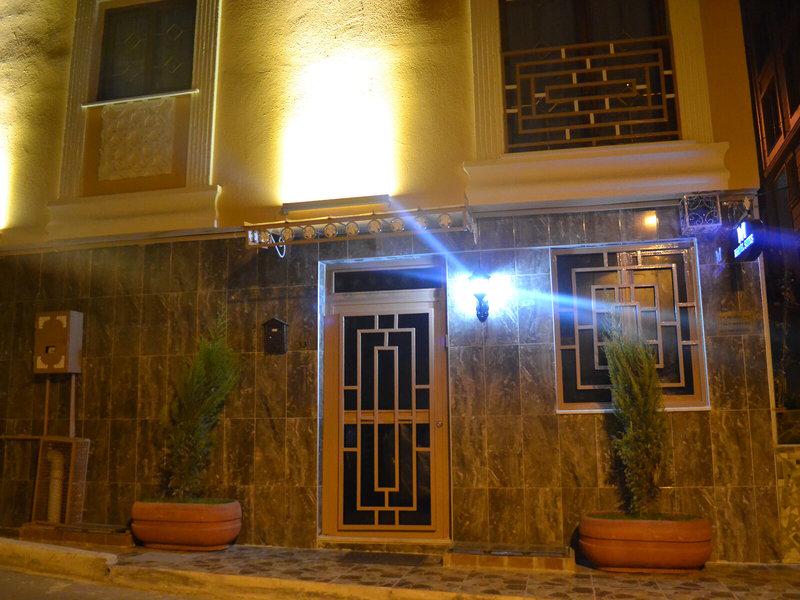 AA97994D24295C99EAE881AD32664631